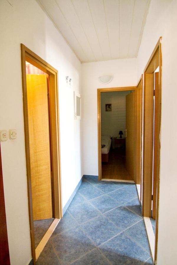 Apartment Stomorska 8650A Εξωτερικό φωτογραφία